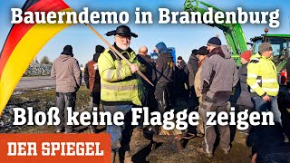 Bauerndemo in Brandenburg Bloß keine Flagge zeigen  DER SPIEGEL [upl. by Atiuqram564]