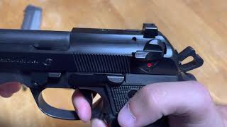 How the Beretta 92 safetydecocker works [upl. by Larentia]