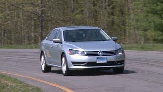 2014 Volkswagen Passat Review  Consumer Reports [upl. by Rao]