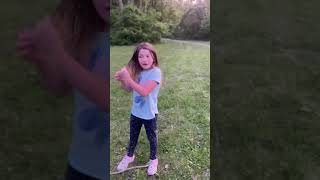 GIRL DANCING TO ONE DANCE OFFICIAL TWITTER VIDEO [upl. by Barbour701]