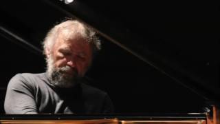 Radu Lupu  Schumann Humoreske op 20  live 1983 [upl. by Nahtad]