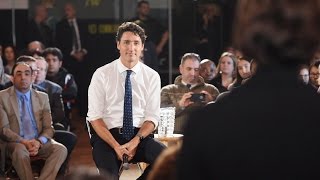 Trudeau answers English question in French because were in Quebec [upl. by Tandie]