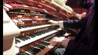 Richard Hills plays Tiger Rag on theatre organ [upl. by Bartolemo]