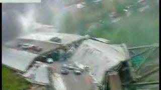 LONG VERSION Minneapolis Bridge Collapse Minnesota Video [upl. by Dosh]