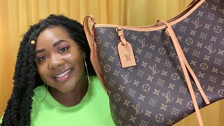 LOUIS VUITTON CARRYALL MM REVIEW [upl. by Nnoryt]