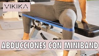 Como hacer abducciones con miniband sentada vikikateam [upl. by Cirted]