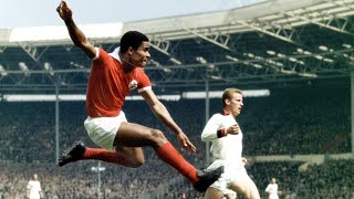 Eusébio Best Goals amp Skills [upl. by Kral]