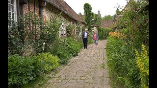 UN MAGNIFIQUE VILLAGE JARDIN À DÉCOUVRIR DANS LOISE [upl. by Noyad]