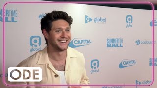 Niall Horan Reacts To Harry Styles Message [upl. by Hakon168]