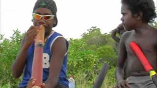 Didgeridoo tutorial  Mikey Gurruwiwi [upl. by Teresita]