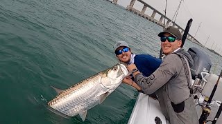 TARPON Fishing at FLORIDA KEYS Bridges [upl. by Wind]