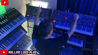 MIKE DEAN PLAY SOME FIRE SYNTHS  SYNTH LIVESTREAM [upl. by Pulchia]