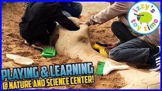 Izzys Toy Time Learns and Plays at the NATURE amp SCIENCE CENTER [upl. by Nashner]