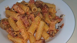 Pasta alla zozzona [upl. by Notxed]