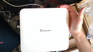 A look at an O2 Boostbox residential SS2GEI Femtocell [upl. by Orvan]