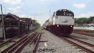 10 Kereta Api Raja Super Ngebut [upl. by Kendy]