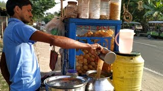 Eating Panipuri  Fuchka  Golgappa   Indian Street Food Kolkata  Bengali Street Food [upl. by Aiuqenehs905]