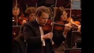 Shlomo Mintz plays Paganini on quotIl Cannonequot [upl. by Assirim]