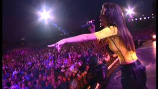 Shania Twain  Live in Chicago HD  KaChing 07 [upl. by Aekan]