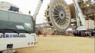 Liebherr  Schauffelradwechsel im Tagebau Hambach [upl. by Nagol]