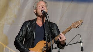 Never Going Back Again  Lindsey Buckingham [upl. by Sumer]