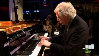 András Schiff Plays Bach Chromatic Fantasy and Fugue in D Minor BWV 903 [upl. by Raines]