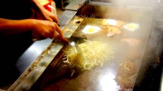 How to Cook Japanese Teppanyaki Properly [upl. by Axia]