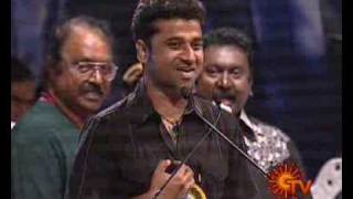 Devi Sri Prasad speaks about A R Rahman  ARR honored by cine musicians union [upl. by Akamahs]