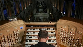 NotreDame organ Yves Castagnet plays Dupré Prelude amp fugue in G minor June 2017 [upl. by Banyaz]