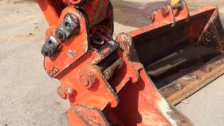 How To Change An Excavator Bucket [upl. by Jary]