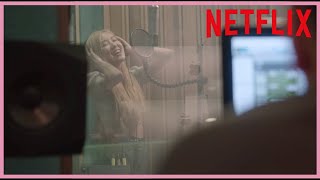 Clips Rosé 로제 VocalizingHumsSinging on Netflix ‘Light Up The Sky’ [upl. by Bordy]