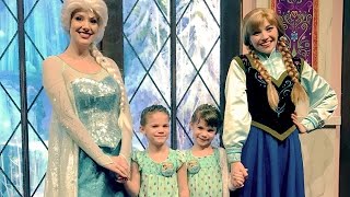 Twins meet Real Life Elsa amp Anna at Disneyland [upl. by Nospmoht524]