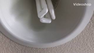 How to change  replace  remove 4 pin broken CFL Compact Fluorescent Light in a few seconds [upl. by Edwyna]