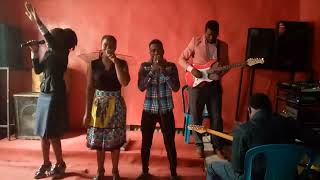 NIWEWE BWANA WORSHIP SONGS [upl. by Epuladaug]