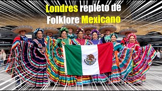 Folklore Mexicano inunda Londres Inglaterra Kings Cross St Pancras  Gira Internacional 2020 [upl. by Htnicayh]