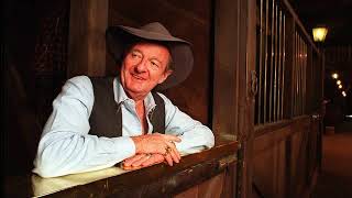 Slim Dusty  Ballad Of The Drover [upl. by Friedrich]