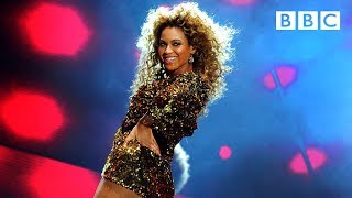 Beyoncé performs Irreplaceable  Glastonbury 2011  BBC [upl. by Refynnej791]