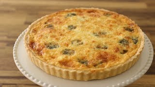 Spinach and cheese Quiche Recipe [upl. by Hjerpe]