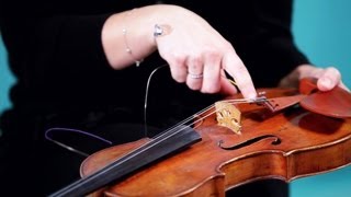 How to Replace Strings  Violin Lessons [upl. by Sholeen]