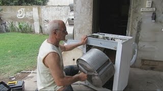 Lavarropas Automaticos Cambio de Rodamiento de Cuba How to Change Bearings on a Washing Machine [upl. by Elah]