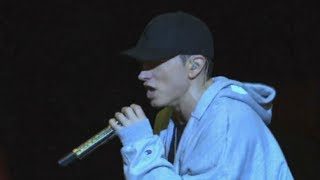 Eminem  Lose Yourself Live  2009 Explicit Version [upl. by Gretta330]