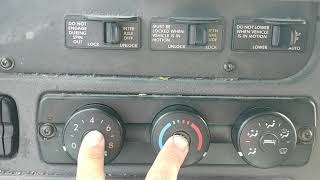 How to reset your AC in your freightliner [upl. by Jat]