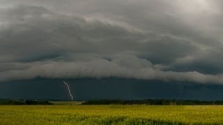 Orages multicellulaires des 04 amp 05 juillet 2012  Multicell storm of 04 amp 05 july 2012 [upl. by Risser]