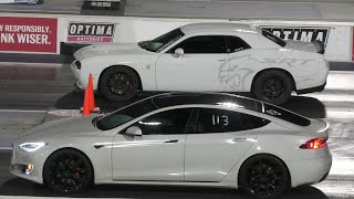 Tesla model S vs Hellcat and Scat Pack  drag racing [upl. by Timmons]