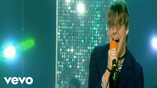 Kaiser Chiefs  I Predict A Riot Live [upl. by Noonberg106]