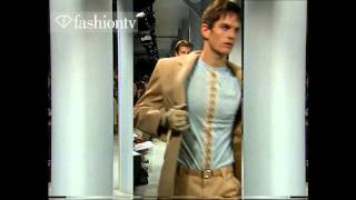 FLASHBACK Thierry Mugler SpringSummer 1998 Menswear Runway Show  Paris Fashion Week  FashionTV [upl. by Zephaniah]